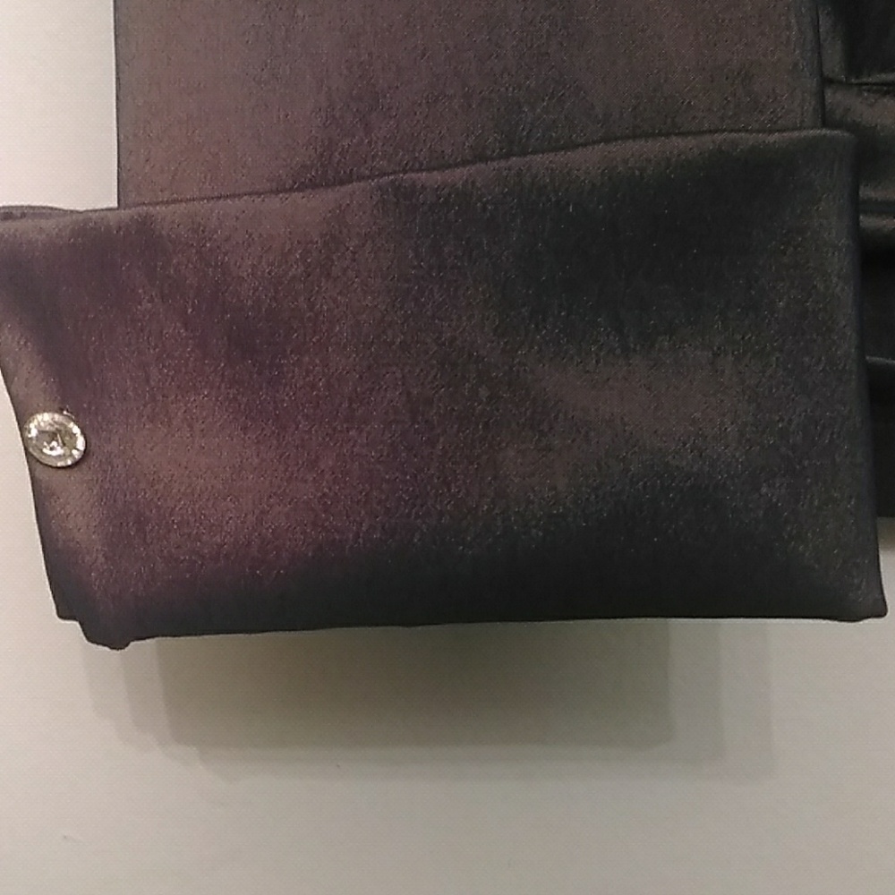 Top - Picture 3 of 7